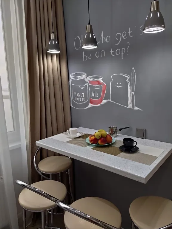 Квартира с балконом у моря