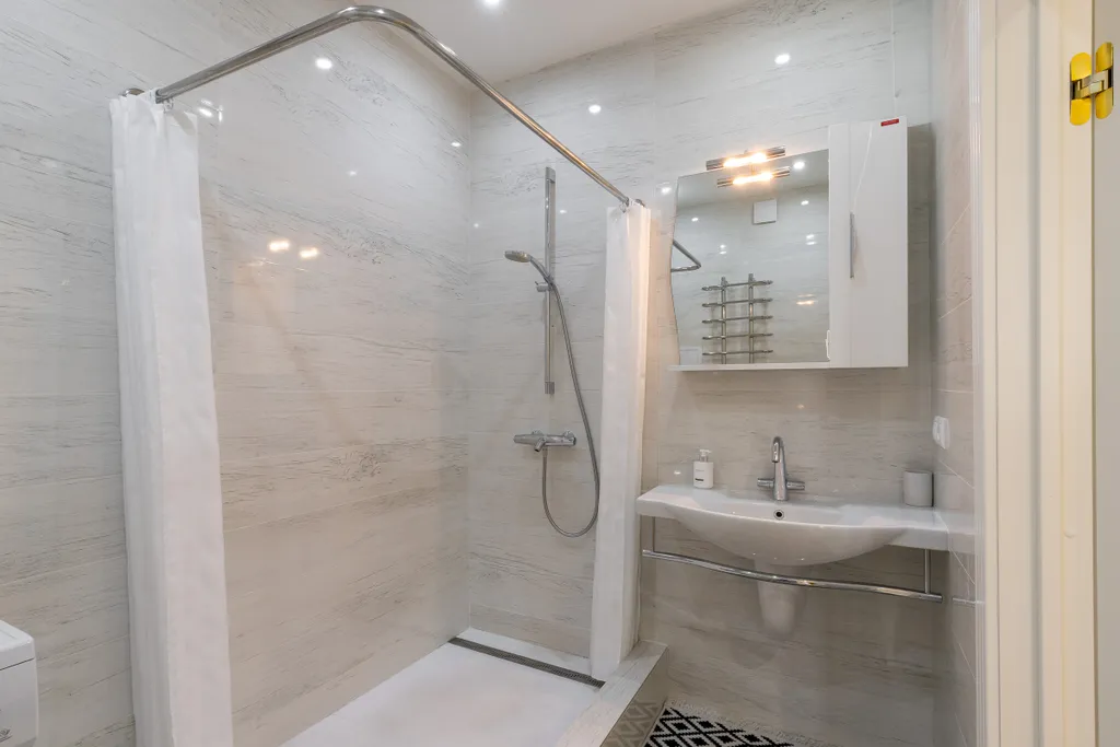 Светлые апартаменты с видом на море