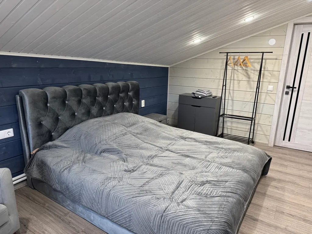 Новый коттедж с сауной и бассейном