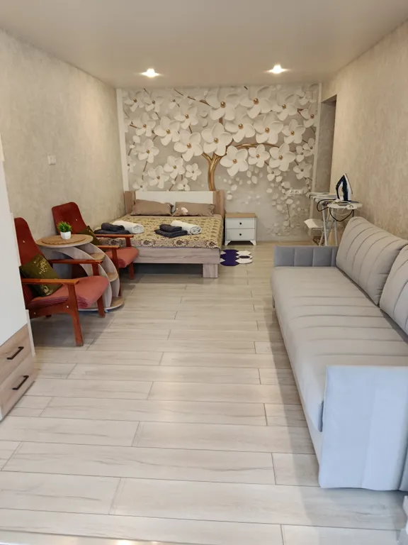 Двухкомнатная квартира у моря с видом на горы