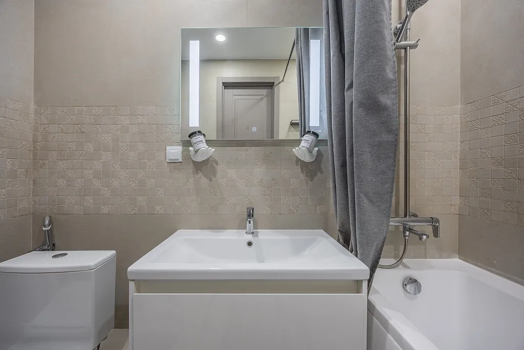 Новая квартира в центре города у метро Горьковская