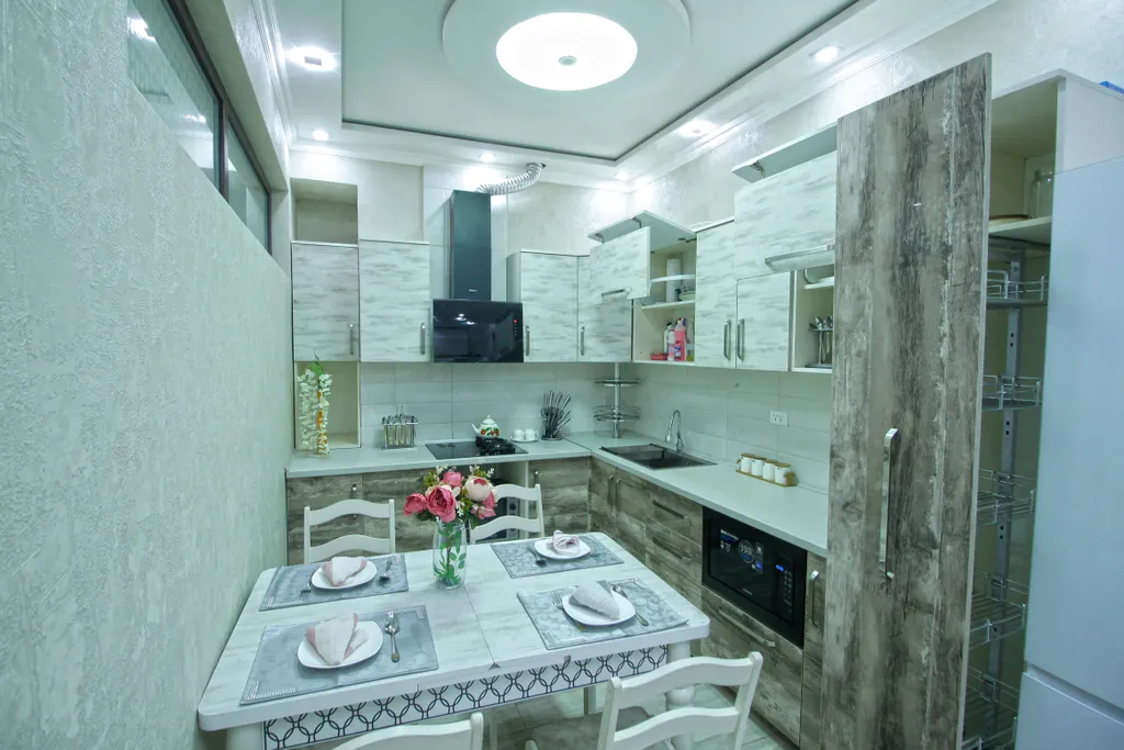 Светлая и уютная квартира в центре города Душанбе