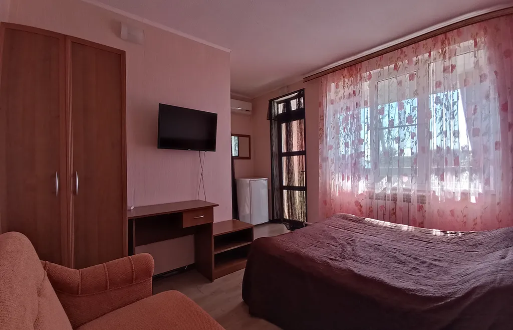 Квартира Комната — Ильич