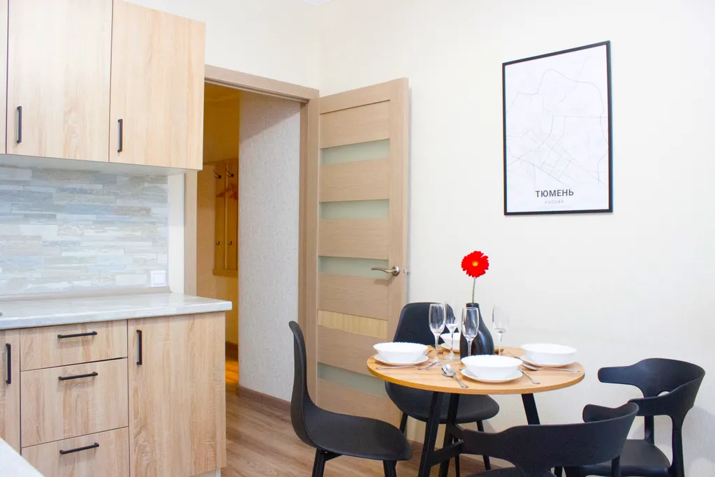 Квартира Апартамент рядом с ТРЦ Кристалл — Тюмень