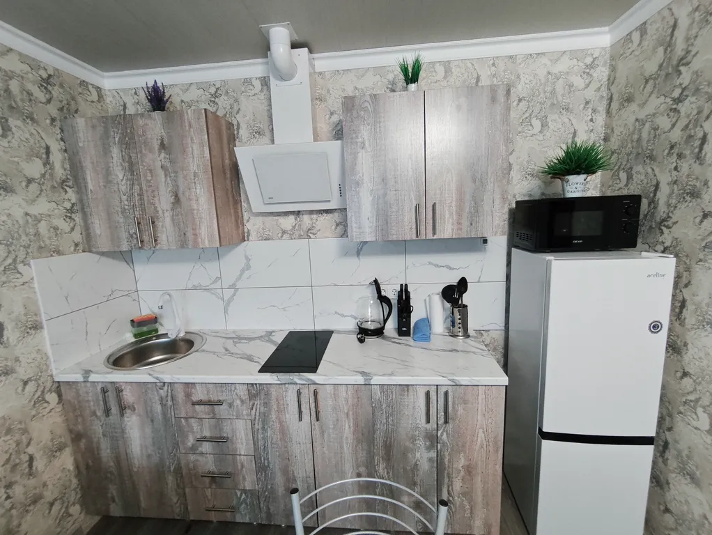 Светлая студия в центре (№13)