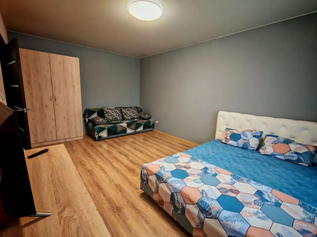 Однокомнатная квартира в новом дoмe c xоpошим peмoнтом