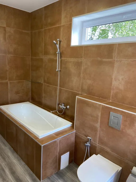 Большой уютный дом с панорамными окнами