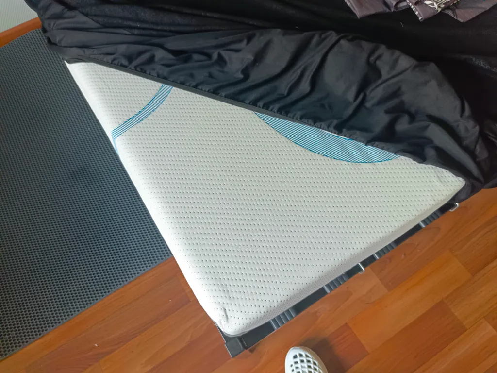 Особенная благостная квартира с удобным расположением на бульваре