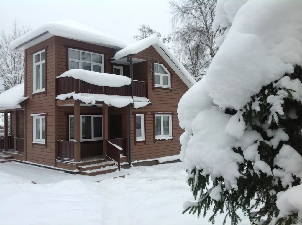 Уютный дом вблизи от города