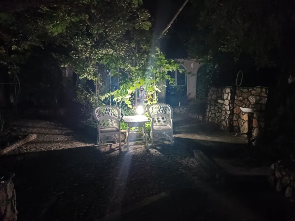 Номер на две спальни