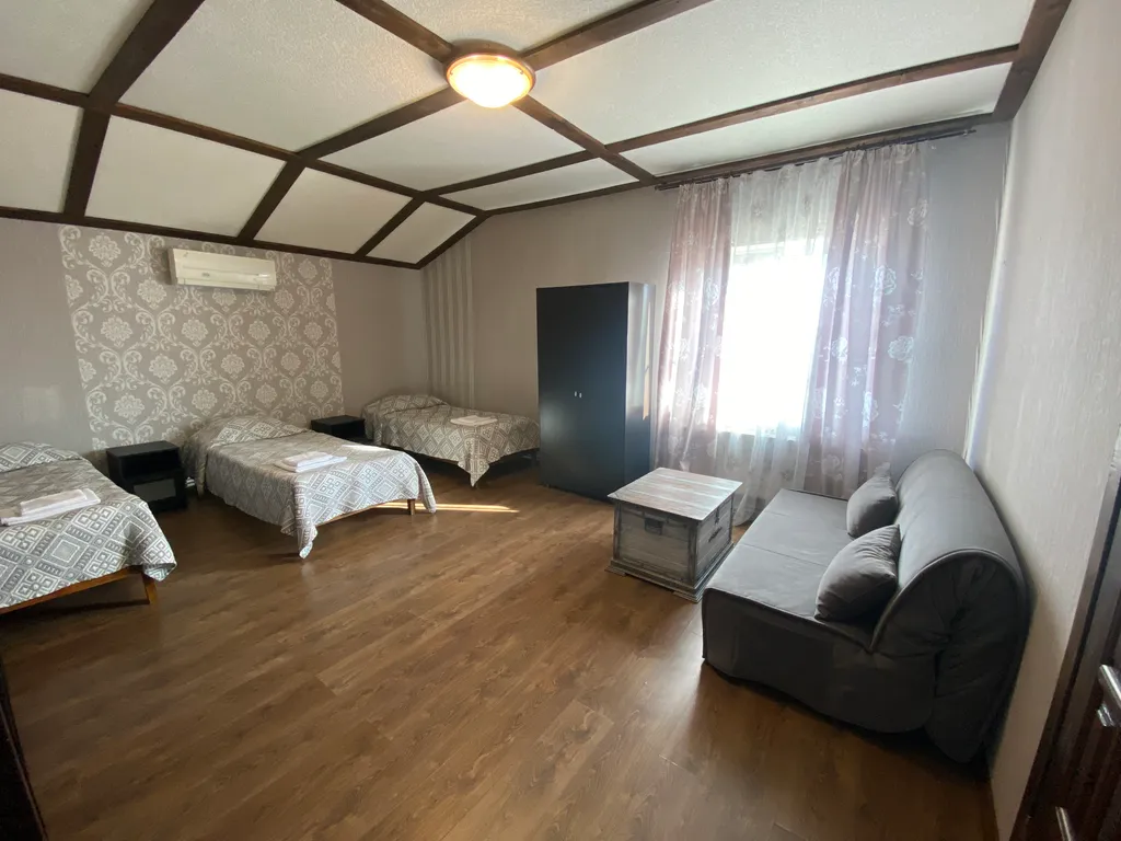 Квартира Уютный 4-х местный номер с удобствами на рыбалке — аренда посуточно в Зеленга