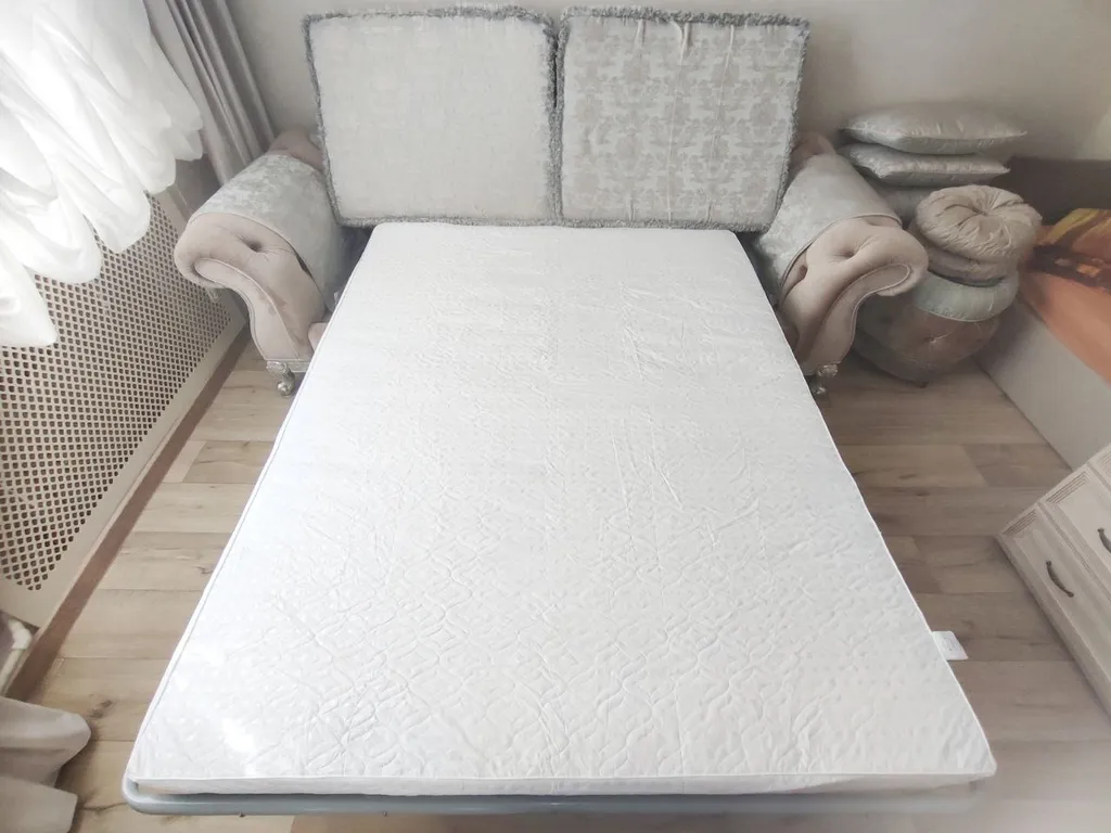 Сталинка у Кремля в центре