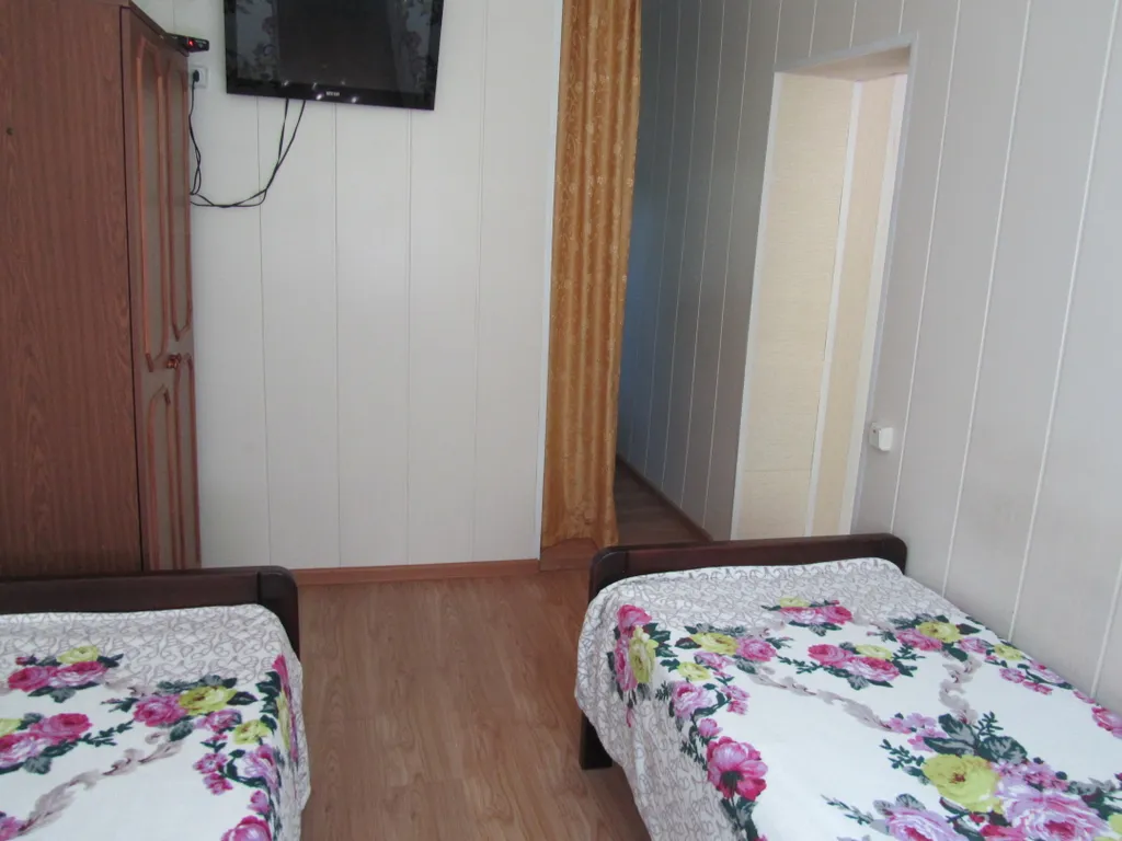 Коттедж Домик у моря — Ейск