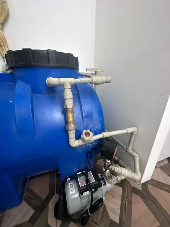 Квартира Двухкомнатная квартира с балконом — Сухум