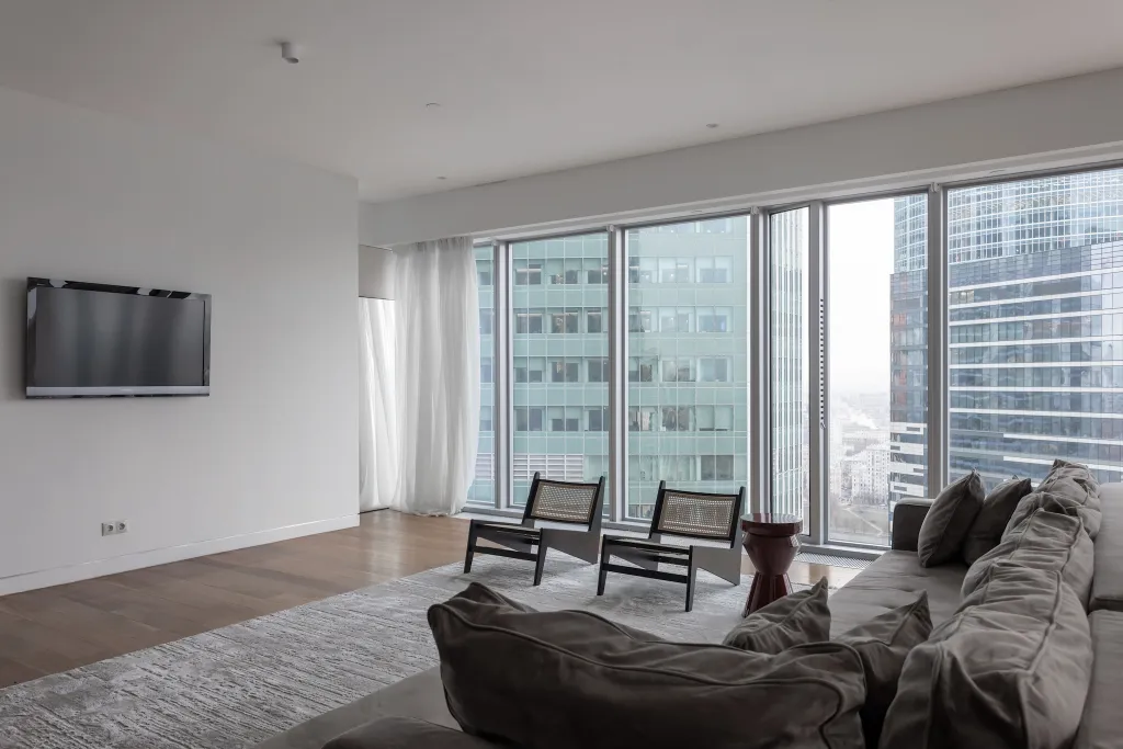 Roomley Family Apartment