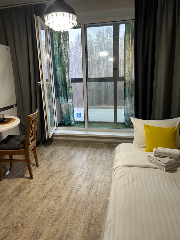 Апартаменты на Краснопольском с панорамным видом на проспект