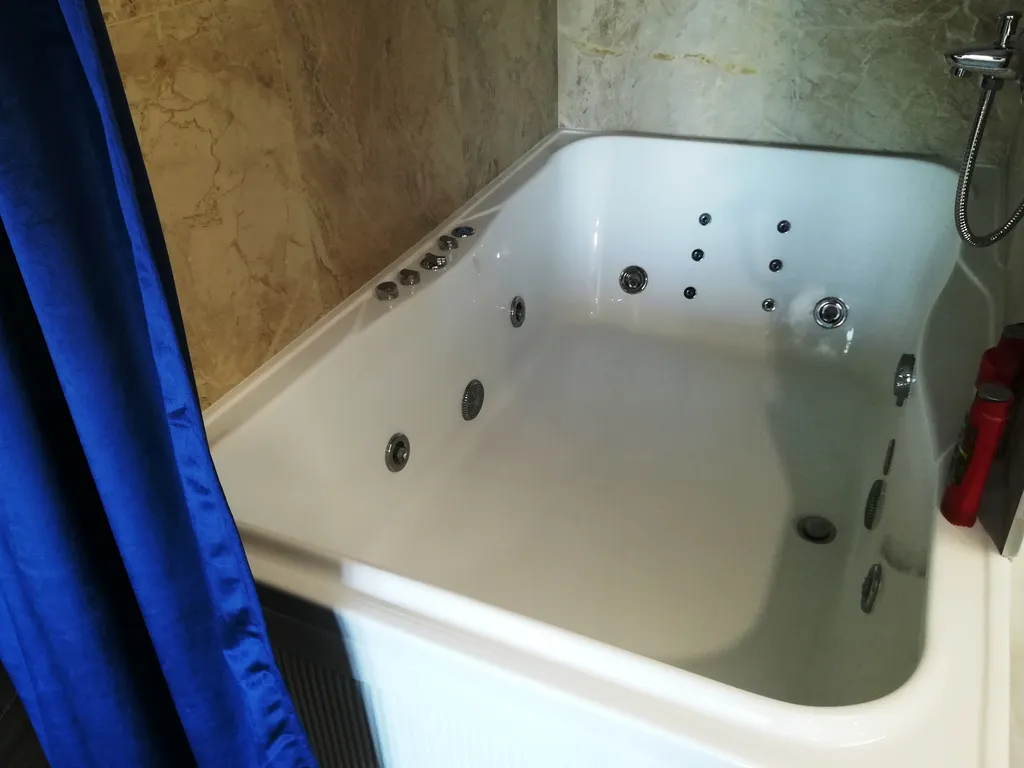 Апартаменты luxe джакузи кухня 55*smarttv центр города