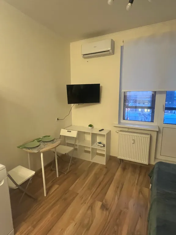 Уютная студия в Паркленд с собственным выходом в парк Оккервиль.