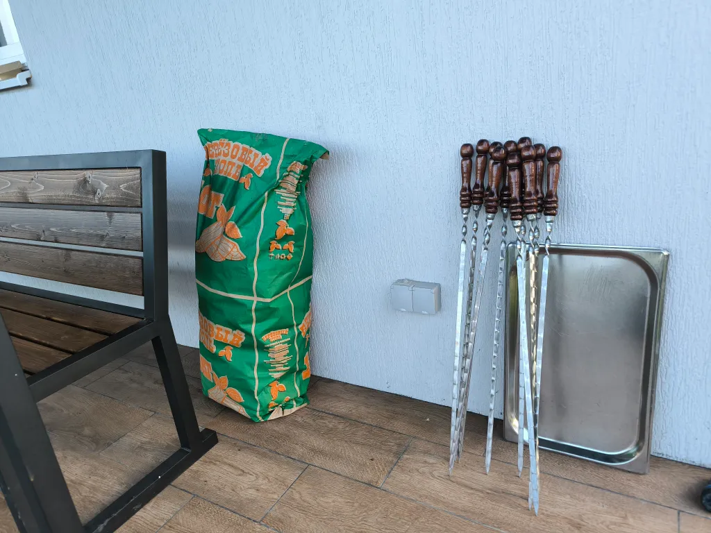 Современный коттедж в пригороде с баней и горячим чаном