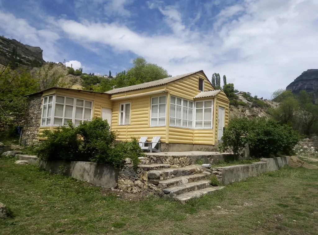 Коттедж Домик на берегу реки Кара-Койсу — аренда посуточно в Гуниб