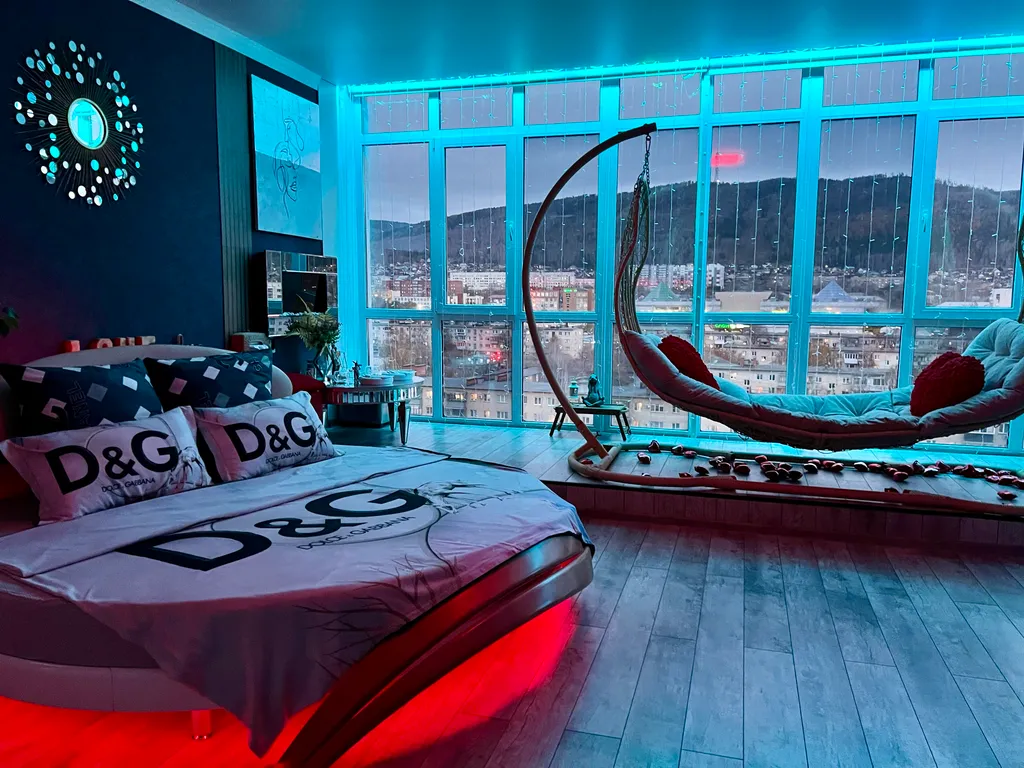 Видовой пентхаус-студия с террасой в самом центре