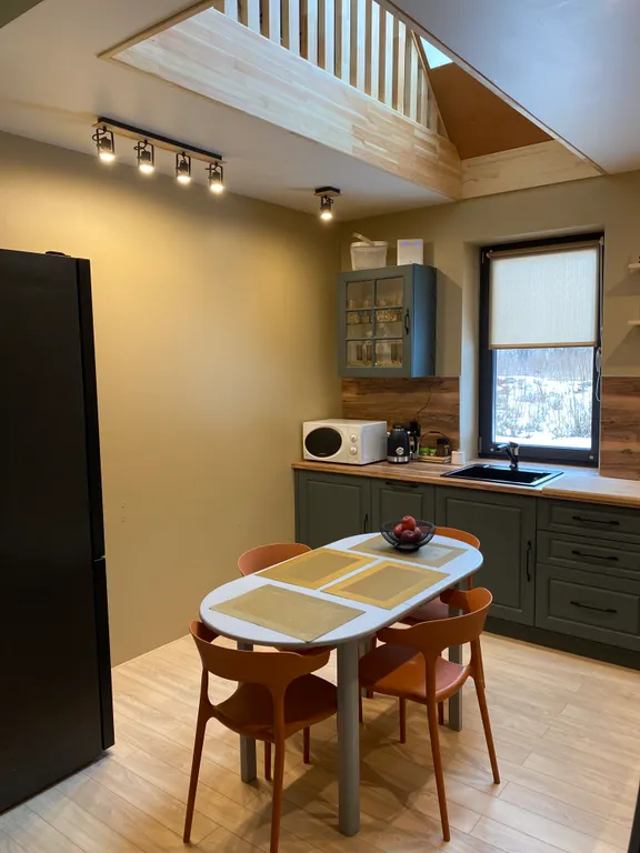 Новый дизайнерский гостевой дом на Рубском озере