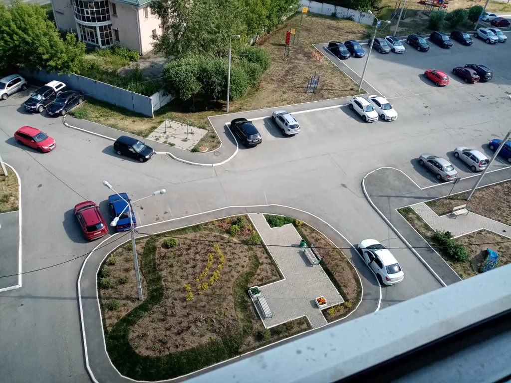 Уютная студия в хорошем районе, рядом с зоопарком