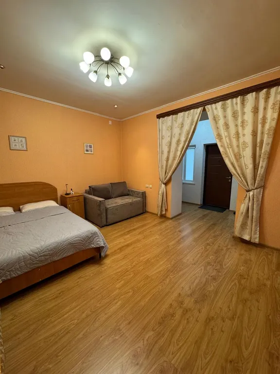 Квартира рядом с ЖД Вокзалом