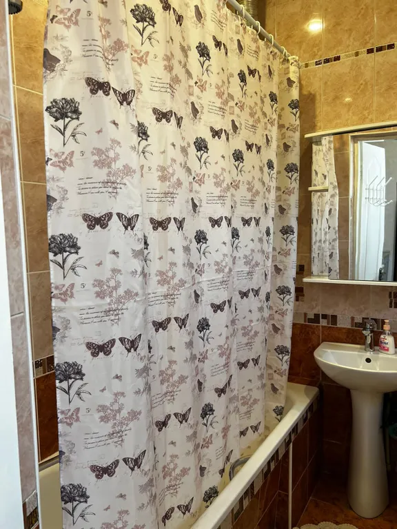 Атмосферная квартира в дореволюционном доме в центре