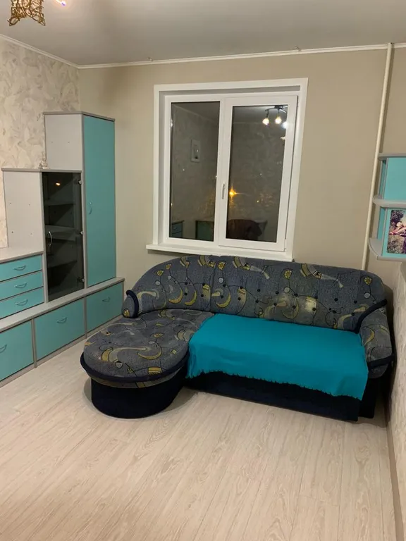 Трёхкомнатная квартира в микрорайоне Малиновка