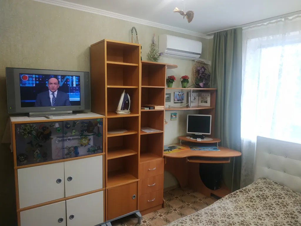 Охраняемый тихий дом в оживлённом мегаполисе