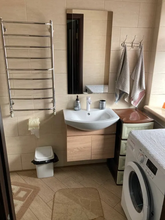 Двухкомнатная просторная квартира у моря в центре Бердянска