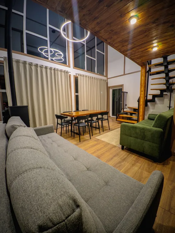 4-комнатный Дом