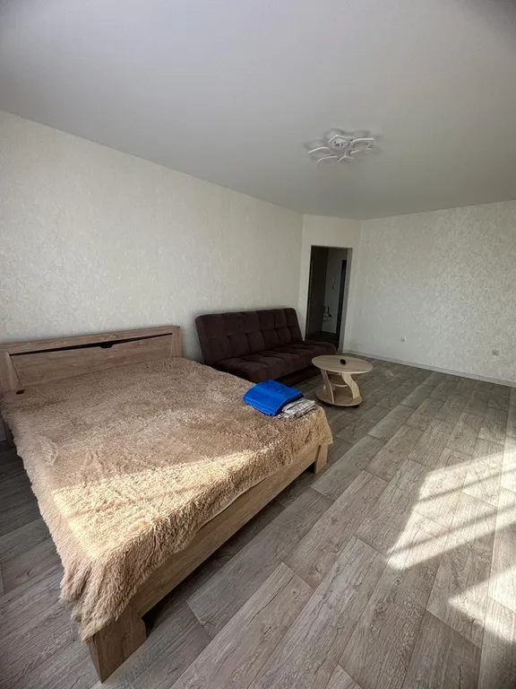 Новая, чистая 1-комнатная квартира