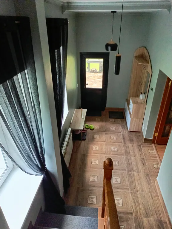 Гостевой дом Профессорский, коттедж в лесу недалеко от центра города