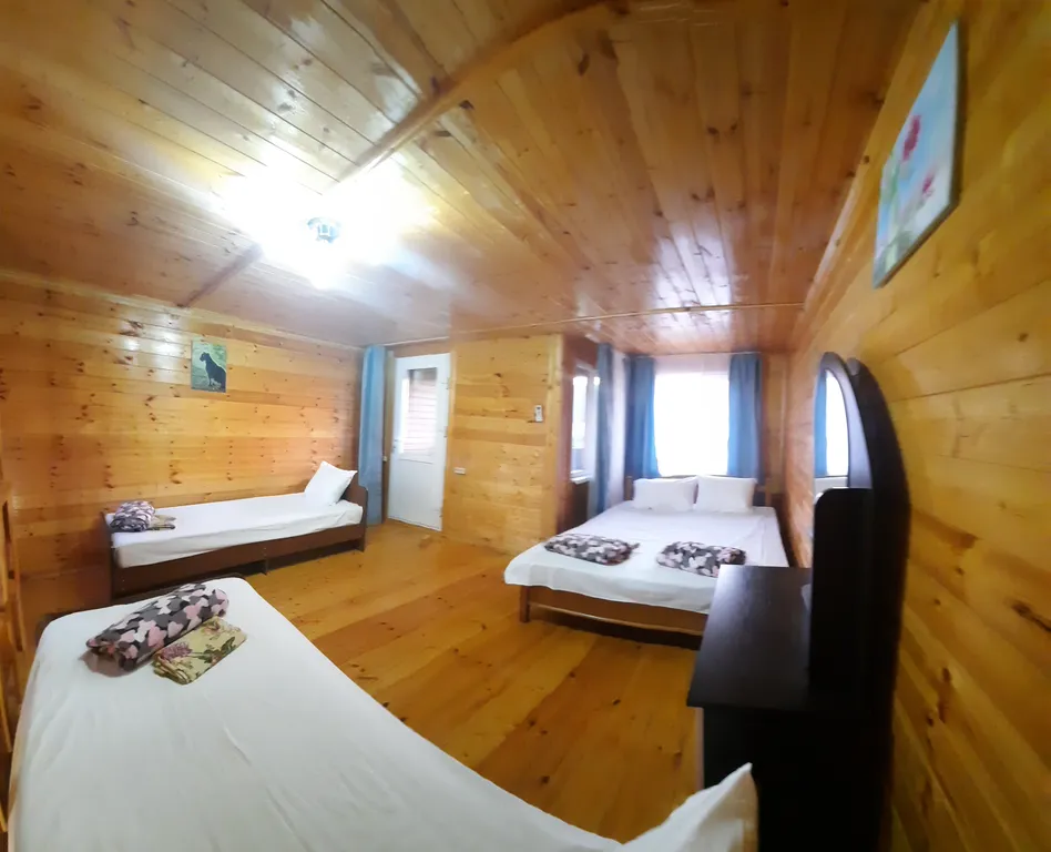 Коттедж 2-комнатный Дом — Кучугуры