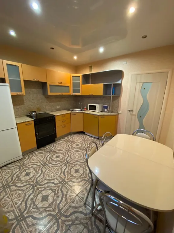 Квартира у Театральной площади — аренда посуточно в Киров