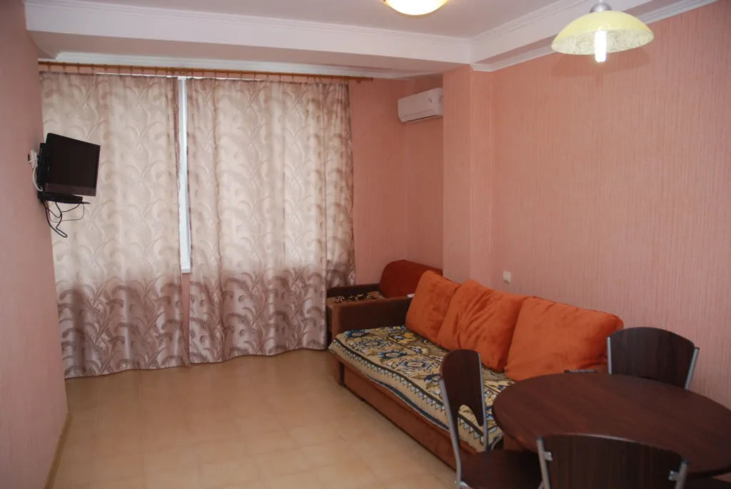 2-комнатная Квартира — аренда посуточно в Кореиз