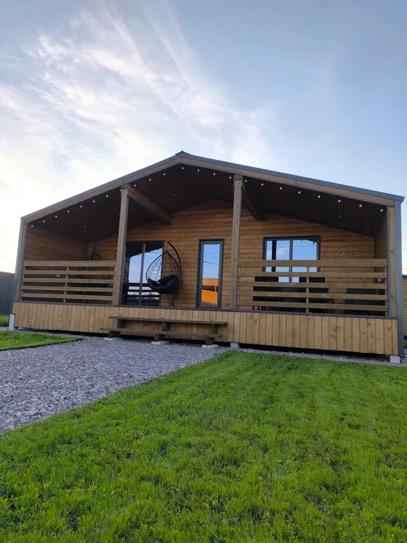 Коттедж Коттедж Большой Барнхаус у Туутари парка — Санкт-Петербург