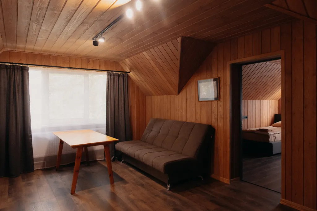 6-комнатный Дом