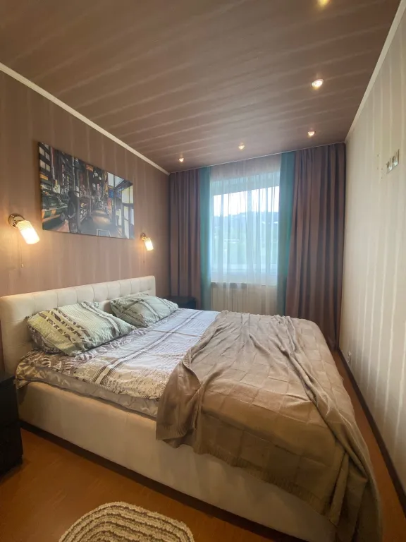 4-комнатная Квартира — аренда посуточно в Кировск