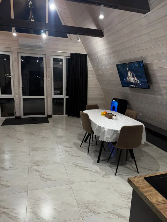 Уютный дом-шалаш