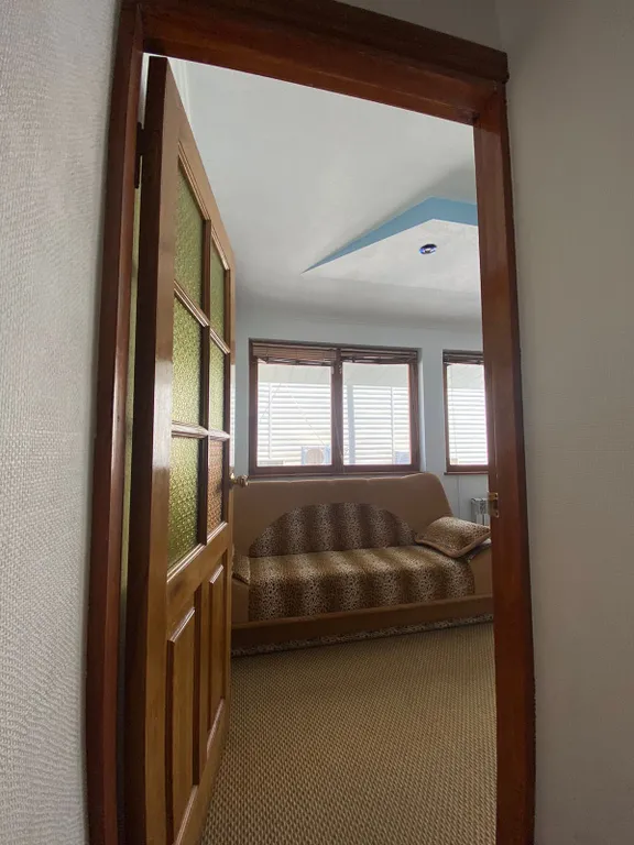 Коттедж на набережной