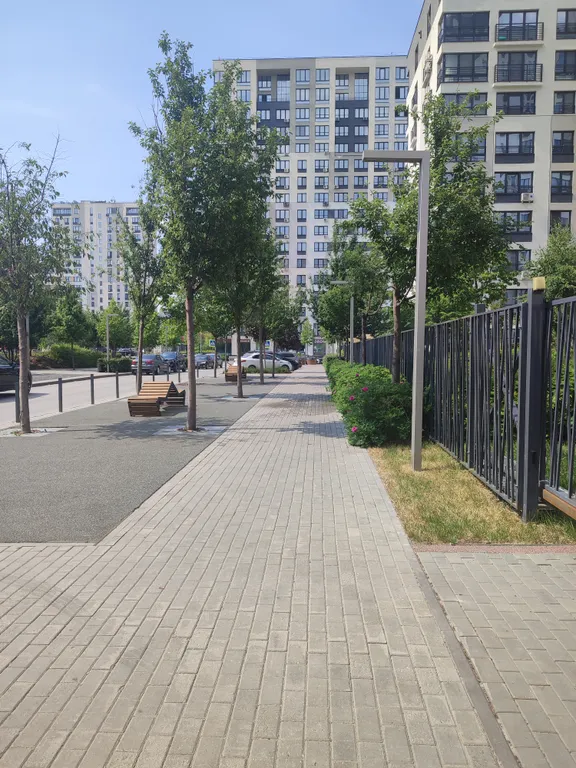 Квартира 2-комнатная Квартира — Тюмень