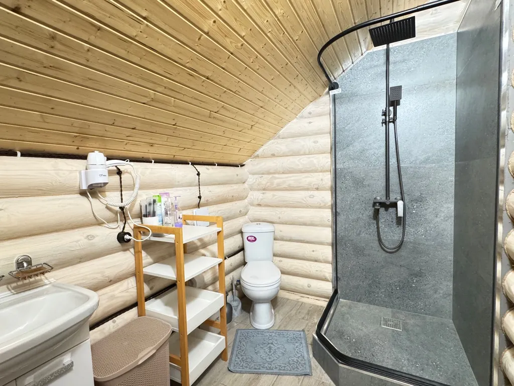 Домик у моря из бруса