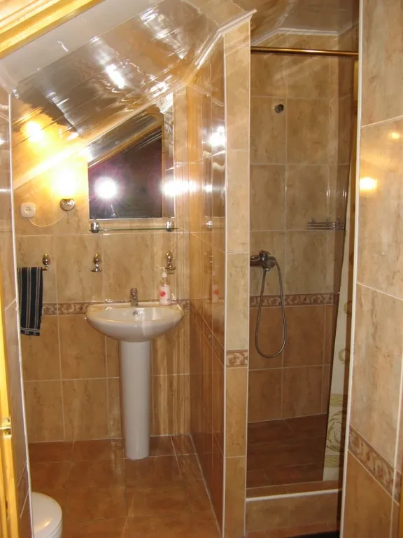 Гостевой дом Русская изба с баней на панорамном берегу