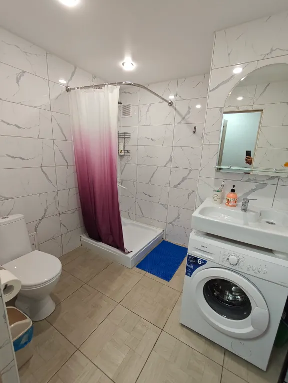 Светлая уютная двухкомнатная квартира