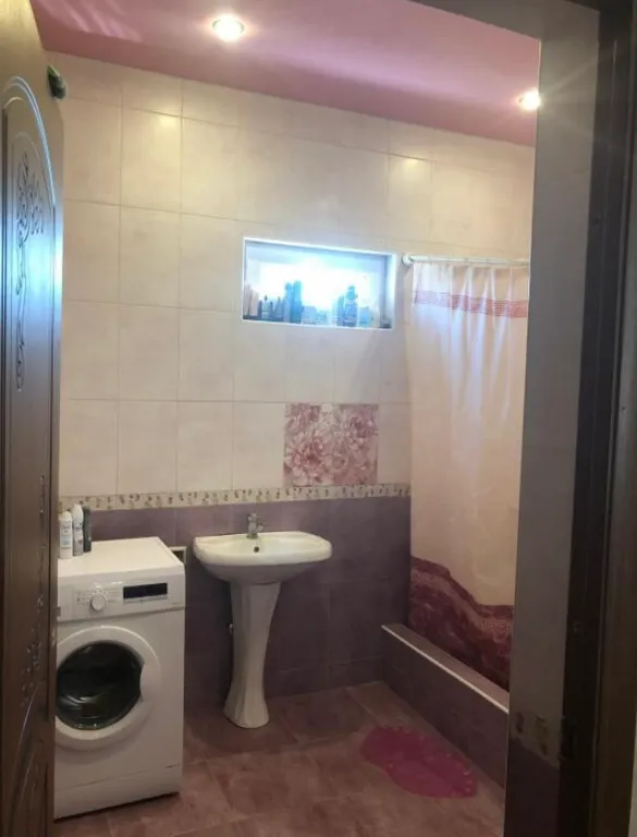 Коттедж 1-комнатный Дом — Сухум