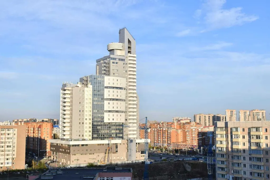 2-к. квартира "Orange" Вместительная двухкомнатная квартира на Взлетке