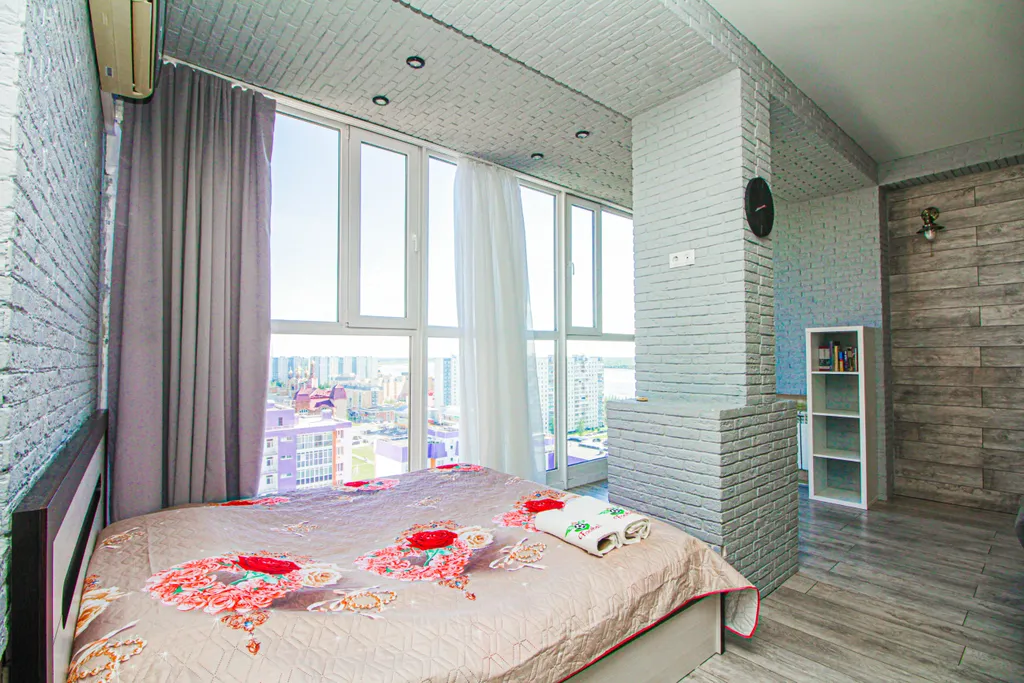 Уютная квартира с красивым видом на реку Обь